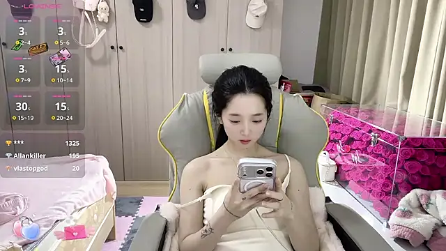 Snapshot of OiOi-666 chatting on February 2026 01:38:01 PM OiOi-666 online show from February 2026 01:38:01 PM