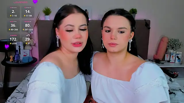 SoniaCraig online show from October 2025 03:10:01 AM