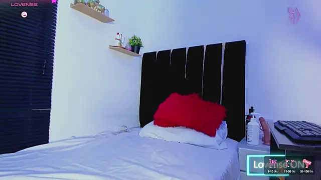 bellota924 online show from September 2025 01:38:02 PM