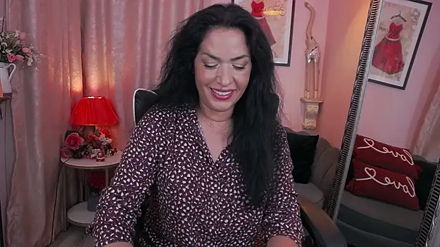 MyLovOne online show from October 2025 10:24:02 AM