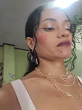 Snapshot of Karen_Ariass chatting on May 2026 01:52:02 PM Karen Ariass online show from May 2026 01:52:02 PM