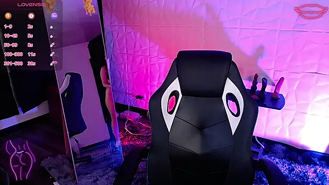 Snapshot of violetjane chatting on September 2025 03:56:01 PM violetjane online show from September 2025 03:56:01 PM