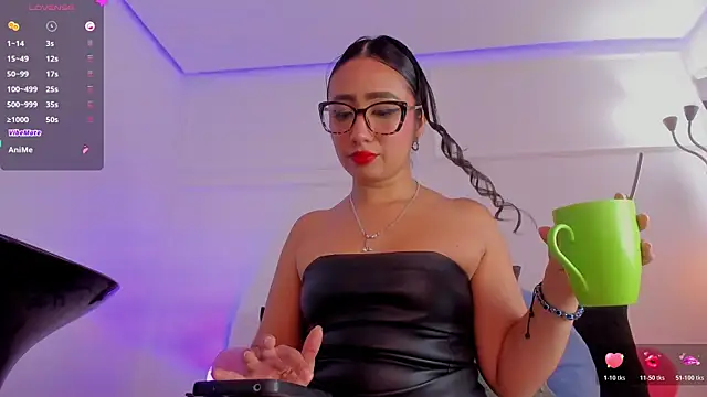 eva rain  online show from May 2026 04:33:01 PM