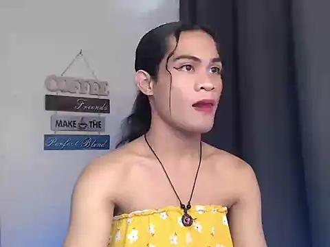 Snapshot of bellalot chatting on November 2025 08:25:02 AM bellalot online show from November 2025 08:25:02 AM