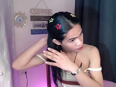 Snapshot of bellalot chatting on November 2025 09:47:02 PM bellalot online show from November 2025 09:47:02 PM