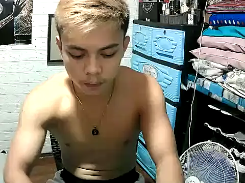 Snapshot of Pinoy_slutcummer69 chatting on November 2025 09:41:01 AM Pinoy slutcummer69 online show from November 2025 09:41:01 AM