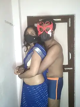 Snapshot of 00USER chatting on December 2025 02:24:02 PM 00USER online show from December 2025 02:24:02 PM