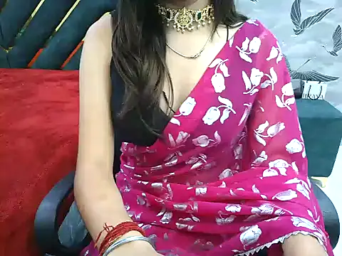 Urlove lily online show from July 2026 06:28:01 PM