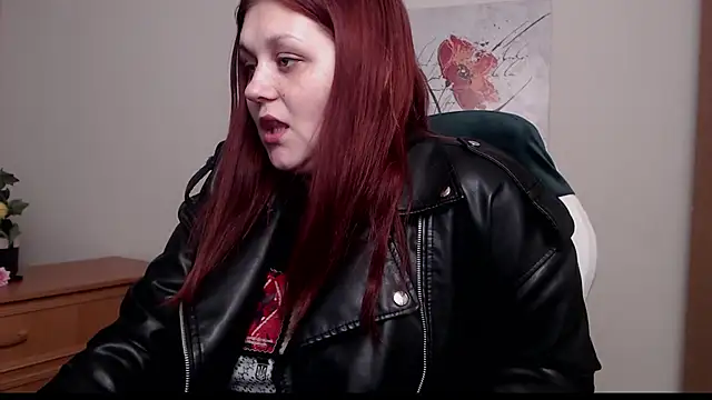 Alisawoods  online show from March 2026 01:48:02 PM