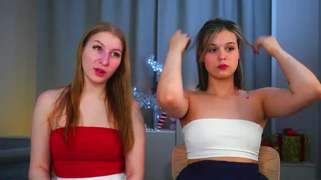 LorettaGladman online show from December 2025 04:10:01 AM