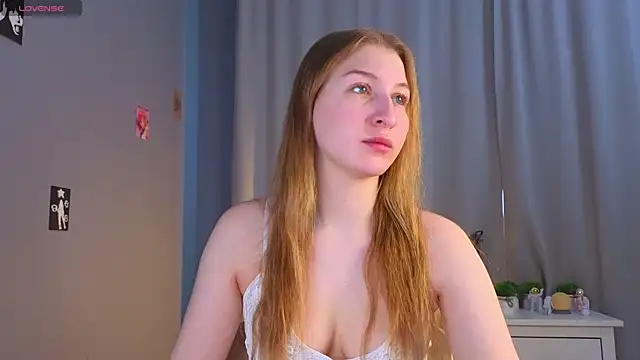 LorettaGladman online show from February 2026 04:17:02 AM