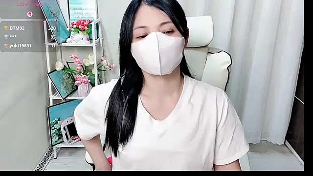 phuongnhi  online show from July 2026 02:59:01 PM