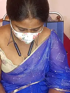 Snapshot of telugu_Geetha30 chatting on January 2026 10:06:02 AM telugu Geetha30 online show from January 2026 10:06:02 AM