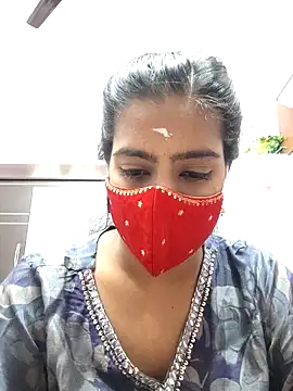 Snapshot of Tamil-Meenu12 chatting on March 2026 07:02:01 AM Tamil-Meenu12 online show from March 2026 07:02:01 AM