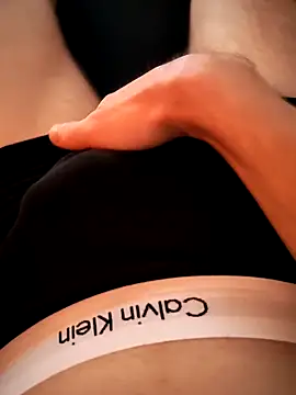  -neo-  online show from October 2025 09:39:01 PM