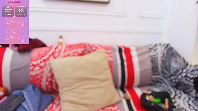 Daisy Price online show from September 2025 11:25:01 AM