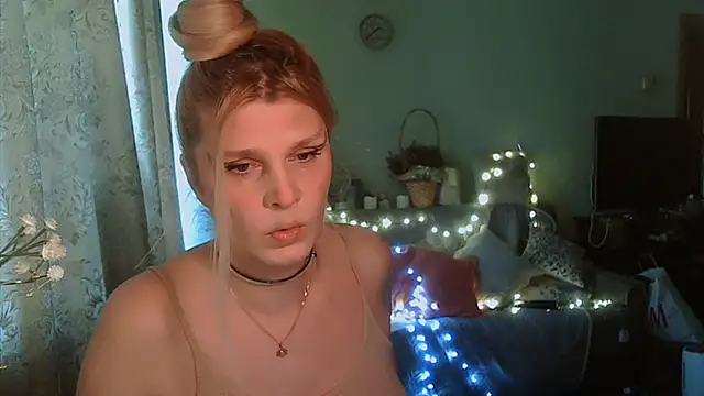 TsPostophere online show from March 2025 10:41:02 AM