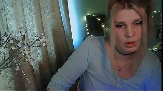 TsPostophere online show from March 2025 10:40:02 AM