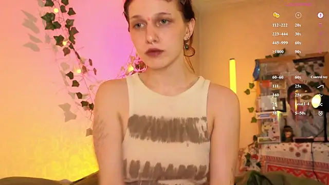 LeelooYolo online show from July 2026 11:58:01 PM