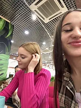 Snapshot of Juice_Bunny chatting on September 2025 07:19:01 AM Juice Bunny online show from September 2025 07:19:01 AM