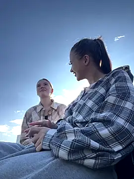 Snapshot of Juice_Bunny chatting on September 2025 05:42:01 AM Juice Bunny online show from September 2025 05:42:01 AM