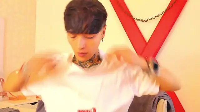 Snapshot of b3k_afrodict chatting on October 2025 06:40:02 PM b3k afrodict online show from October 2025 06:40:02 PM