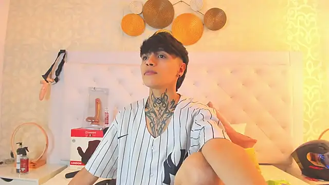 Snapshot of b3k_afrodict chatting on October 2025 03:45:02 AM b3k afrodict online show from October 2025 03:45:02 AM