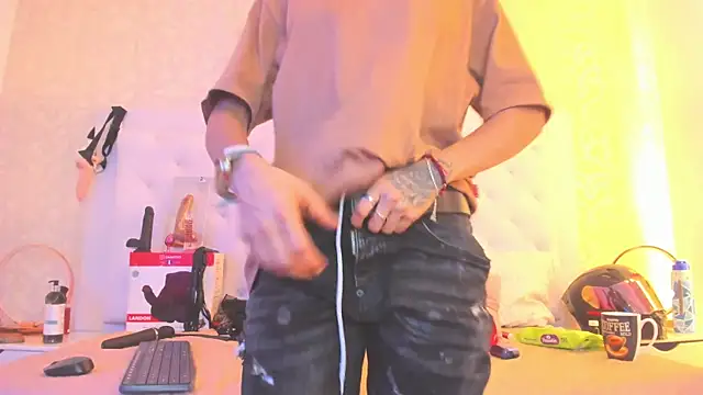 Snapshot of b3k_afrodict chatting on October 2025 03:43:01 AM b3k afrodict online show from October 2025 03:43:01 AM