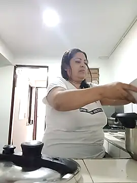 Snapshot of Karla_hilton1 chatting on April 2026 06:09:01 PM Karla hilton1 online show from April 2026 06:09:01 PM