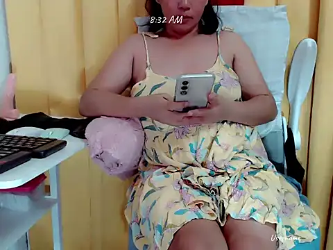 nesianhottits online show from June 2026 12:32:02 AM