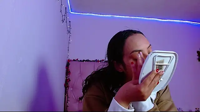 Snapshot of manumeow1 chatting on December 2025 10:07:01 PM manumeow1 online show from December 2025 10:07:01 PM