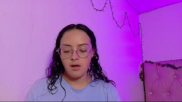 Snapshot of manumeow1 chatting on February 2026 10:26:01 PM manumeow1 online show from February 2026 10:26:01 PM