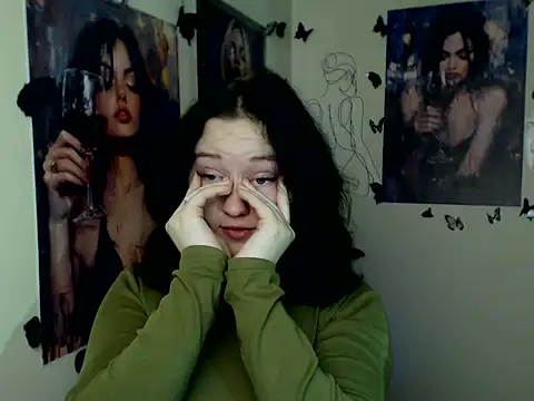 LadyAlice  online show from December 2025 07:28:01 AM