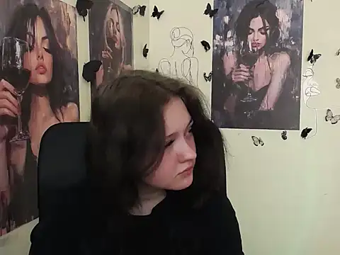 LadyAlice  online show from April 2026 06:29:02 AM