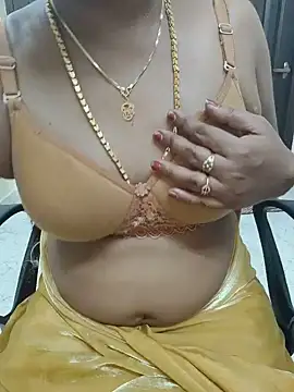 Snapshot of lolida69thamil chatting on June 2026 05:12:02 PM lolida69thamil online show from June 2026 05:12:02 PM