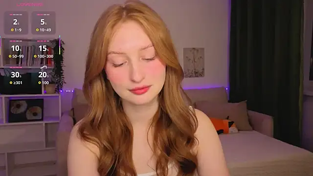 Betty Twinkle online show from October 2025 09:16:01 PM