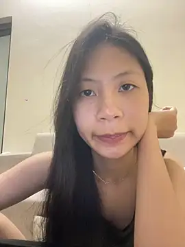 Lil-Gi online show from October 2025 03:11:01 PM