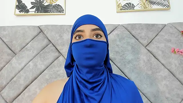 Snapshot of nayiraa_ chatting on March 2026 07:08:01 PM nayiraa online show from March 2026 07:08:01 PM