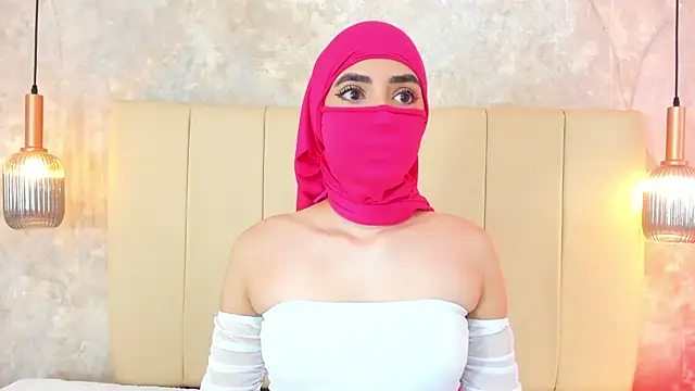 Snapshot of nayiraa_ chatting on April 2026 11:55:02 AM nayiraa online show from April 2026 11:55:02 AM