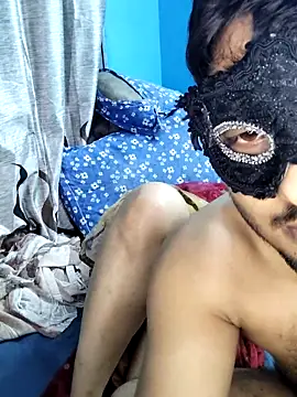 Snapshot of sexy42couple chatting on September 2025 06:44:02 PM sexy42couple online show from September 2025 06:44:02 PM