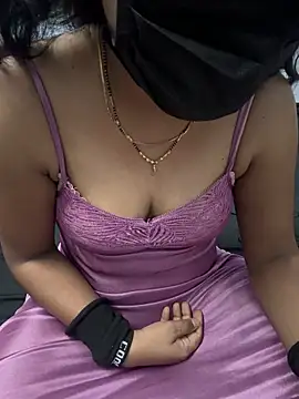 Lovlycouple1 online show from May 2026 07:11:02 PM