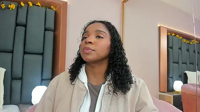 LisaMendez online show from January 2026 03:53:01 AM