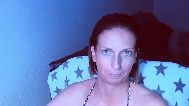 SexyJulia21 online show from July 2026 06:22:02 AM