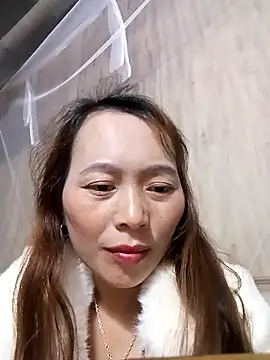 Bianly online show from November 2025 01:22:01 PM