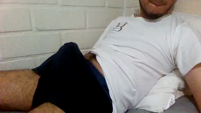 ProfeC4m online show from September 2025 04:27:01 AM