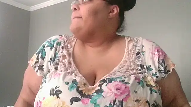 SexyBBW10790 online show from February 2026 06:25:02 PM