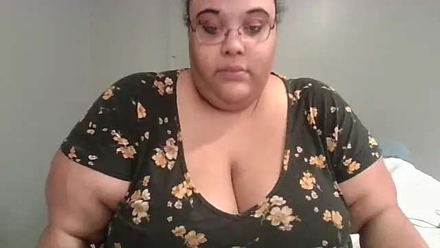 SexyBBW10790 online show from March 2026 12:12:02 PM