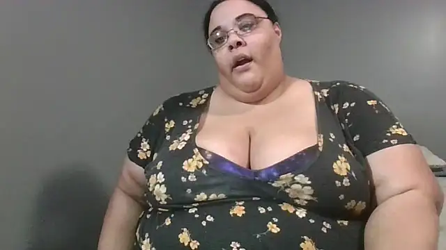 SexyBBW10790 online show from April 2026 02:04:02 AM