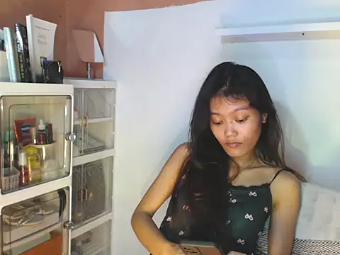 skinny gracie online show from July 2026 09:51:01 AM