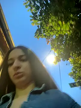 Anyssia online show from September 2025 04:50:01 PM